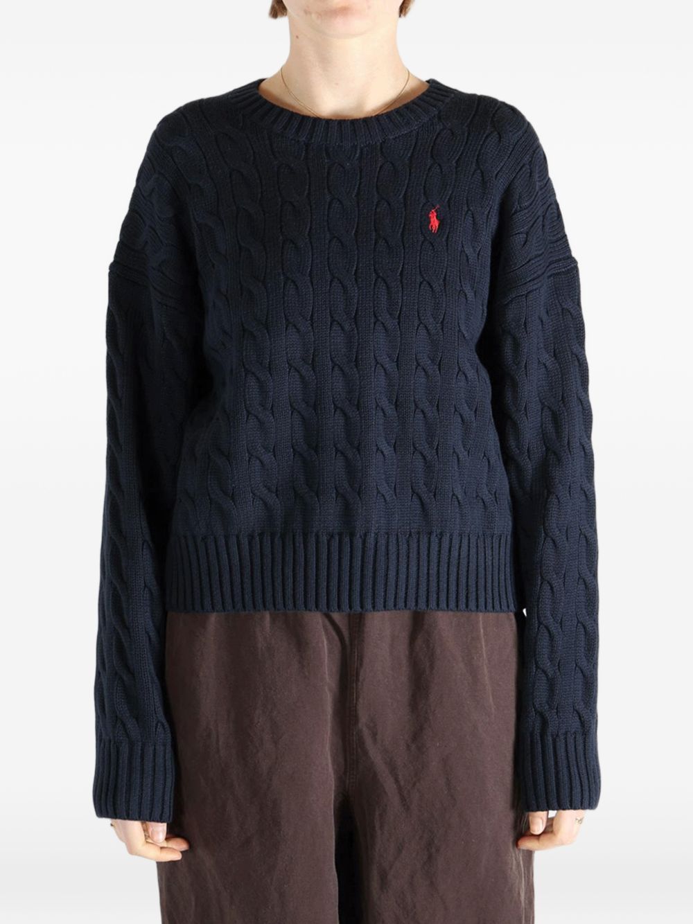 Maglione con lavorazione intrecciata