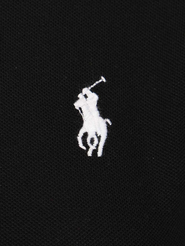 polo con bottoni
