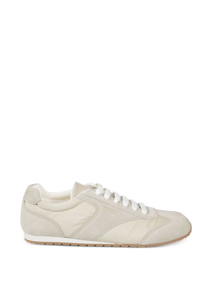Sneakers "Logo-Detailed Lace-Up"