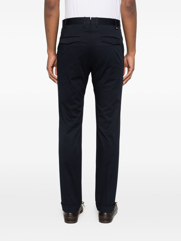 Pantalone dritto con cinturino passa cintura