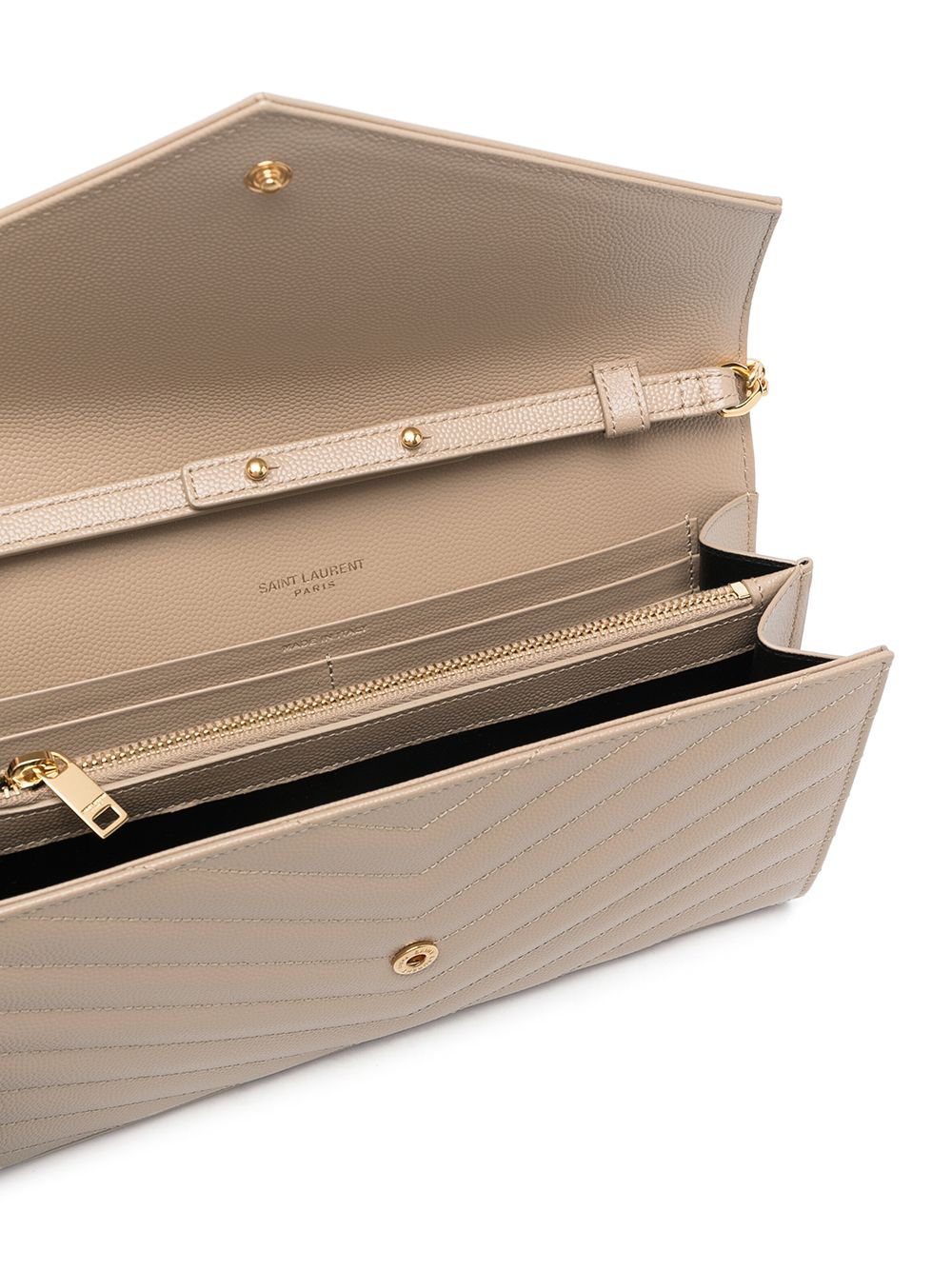 Pochette con catena Cassandre beige