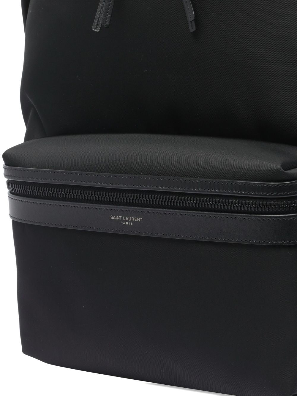 Zaino con guscio rifinito in pelle
