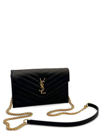 Pochette con catena e CASSANDRE