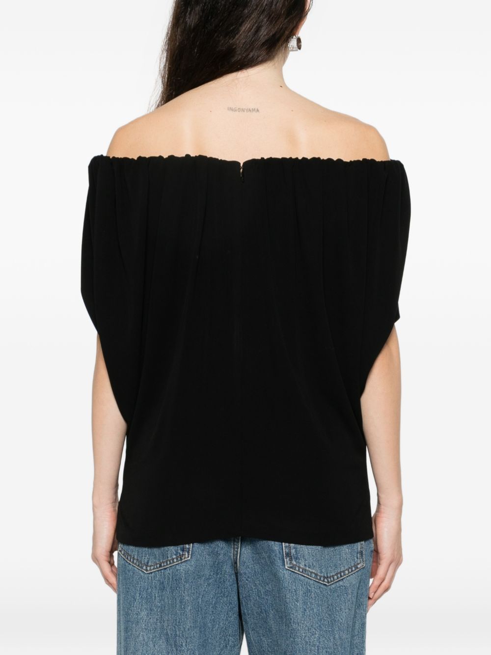 Top con parte superiore arricciata