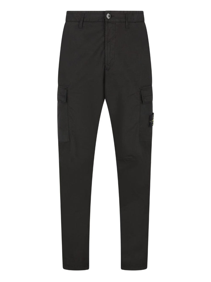 Pantalone con tasche e logo