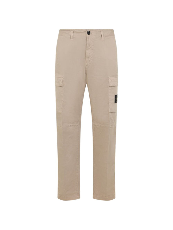 Pantalone con tasche e logo