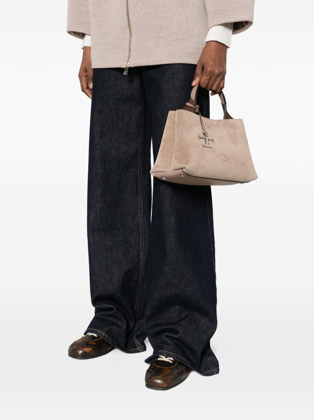 Borsa tote mini con ciondolo a T