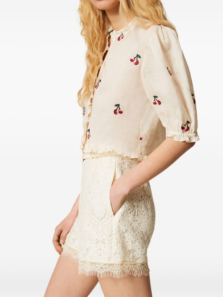 SHORTS IN PIZZO C/CINTURA