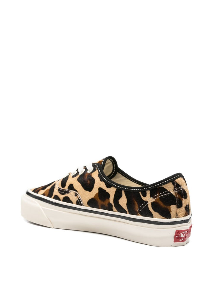 Sneakers "Authentic" con stampa leopardata