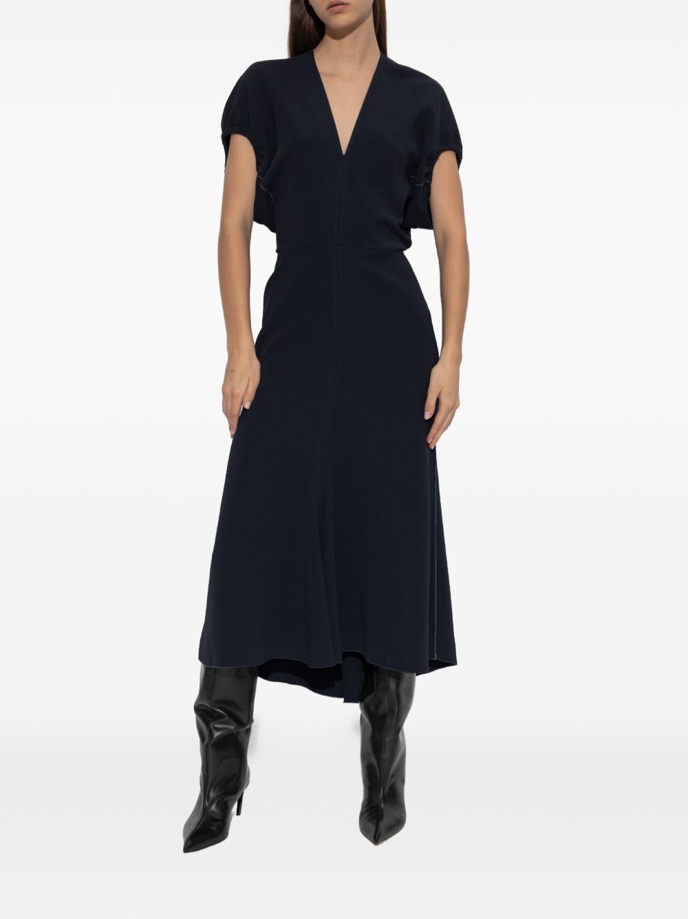 Abito midi con scollo a V
