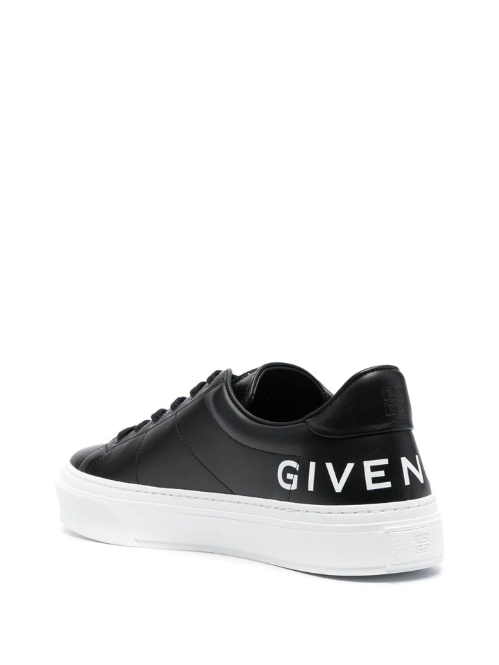 GIVENCHY Sneakers in pelle nera